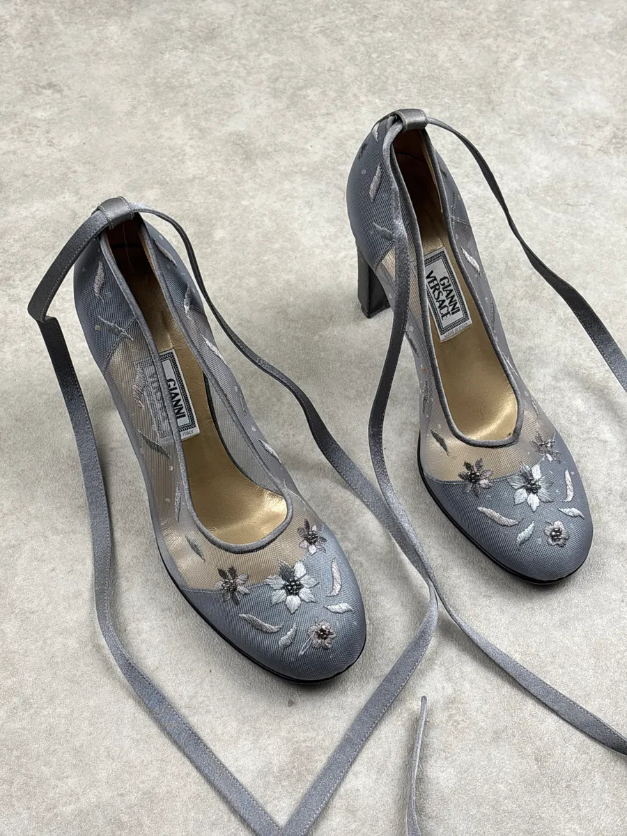 1990s Gianni Versace Grey Floral Embroidered Mesh Heels UVvyoAIR 3