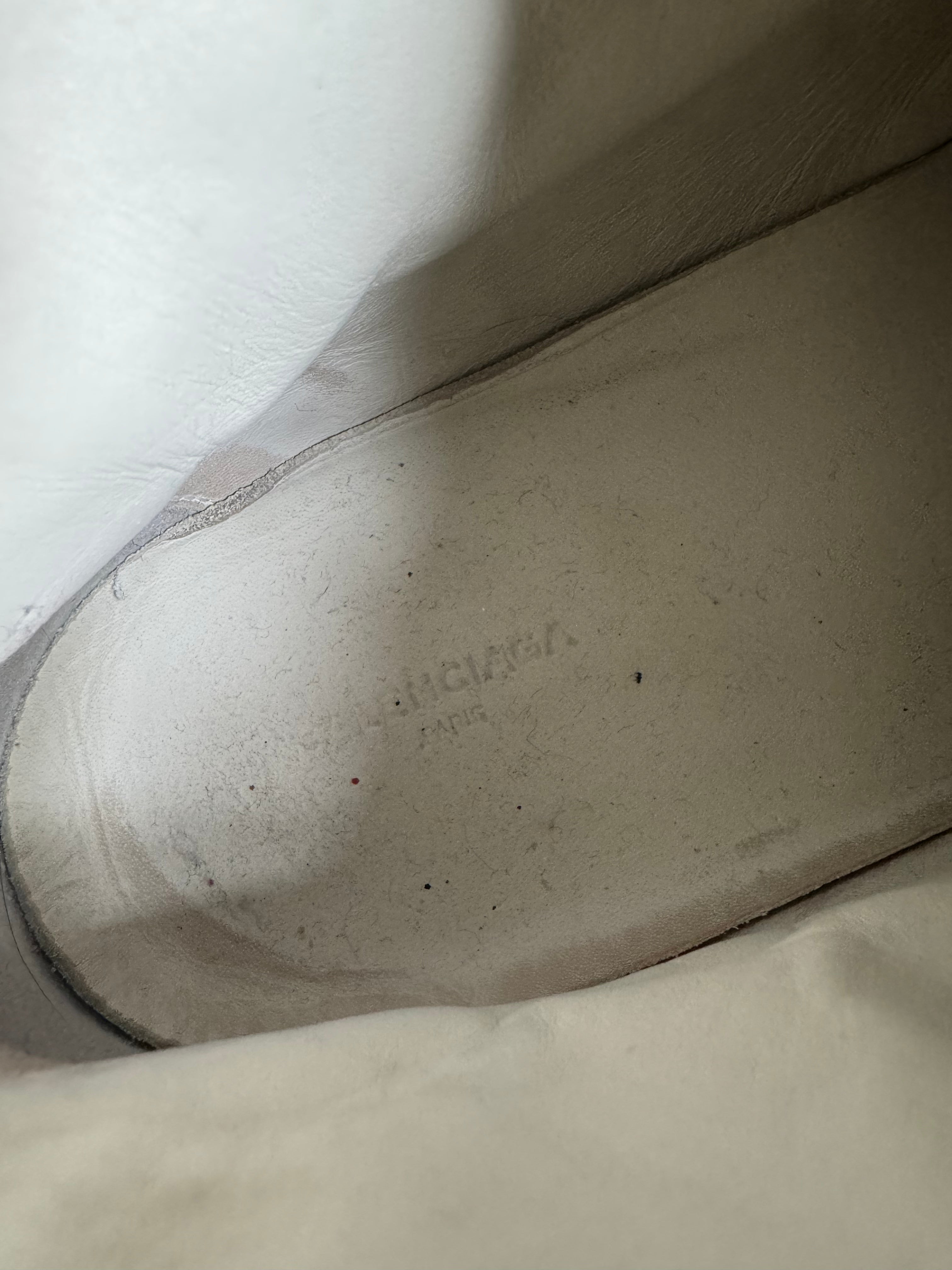 Balenciaga Arena High White Leather Shoes (41) - 6