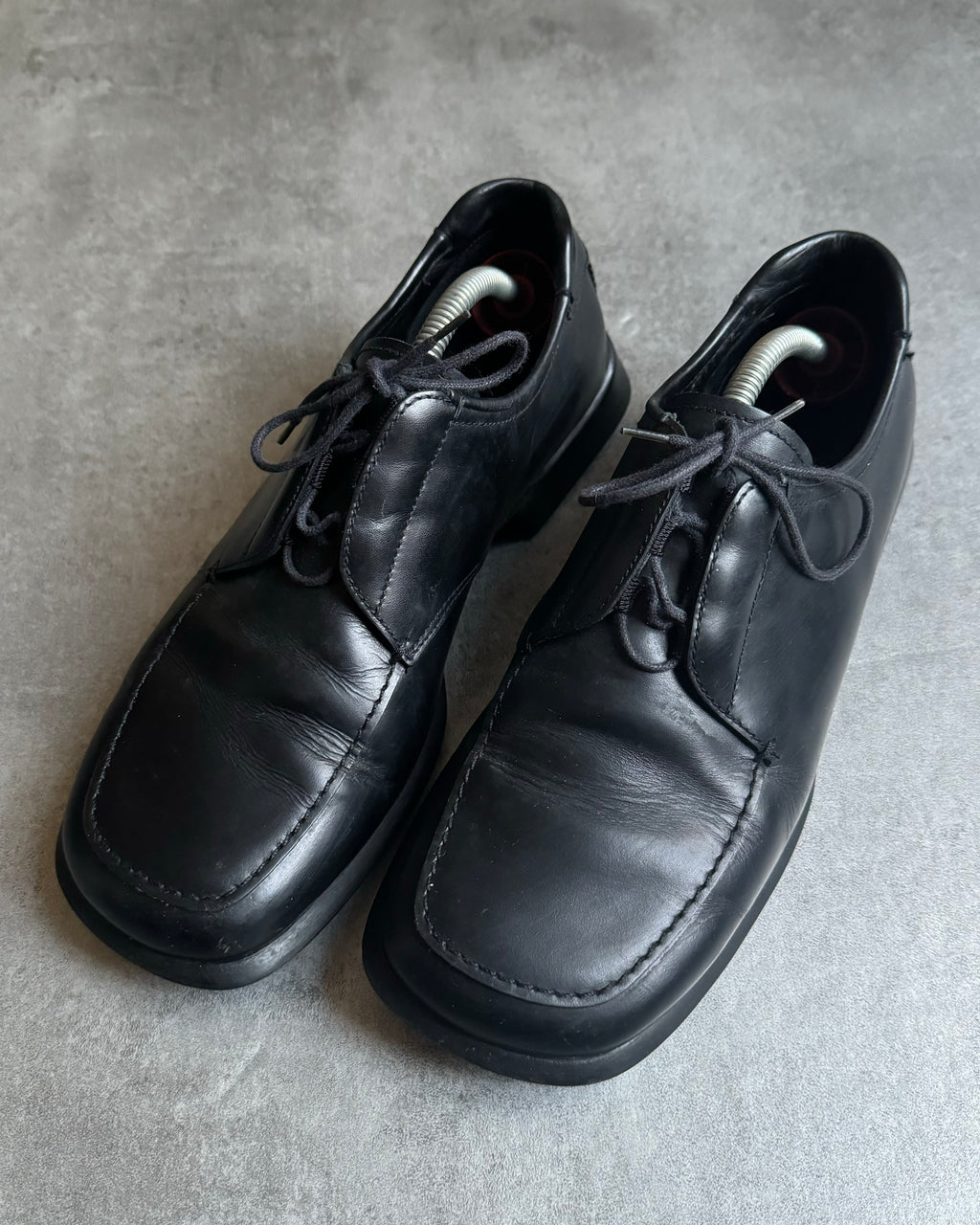 FW1999 Prada Black Leather Derby Square Toe Shoes – Dolce Vita Hub FW1999 Prada Black Leather Derby Square Toe Shoes – Dolce Vita Hub