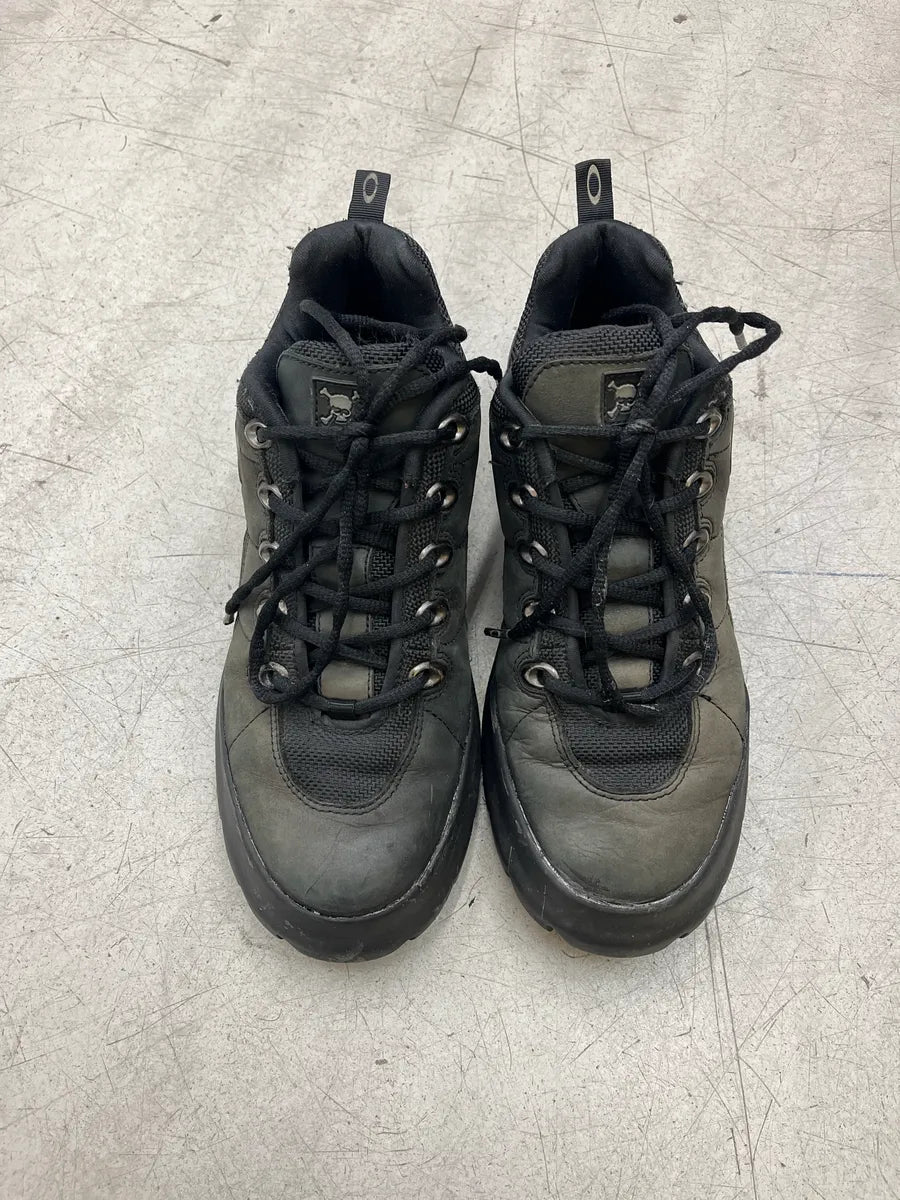 2000s Oakley Chunky Trail Black & Grey Sneakers VrXPxUCd 6