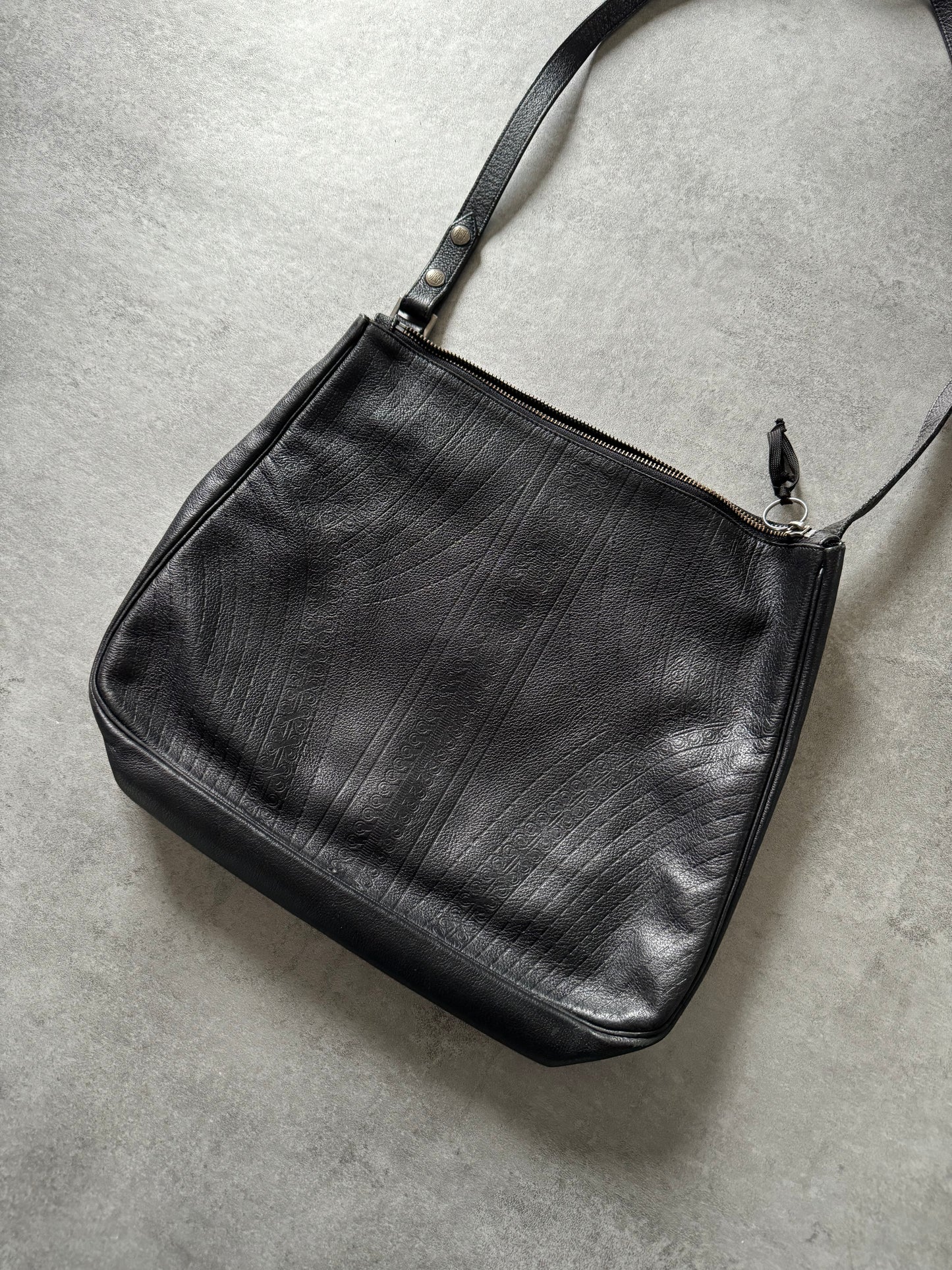 2000s Jean Paul Gaultier Black Precise Leather Shoulder Bag (OS) - 5