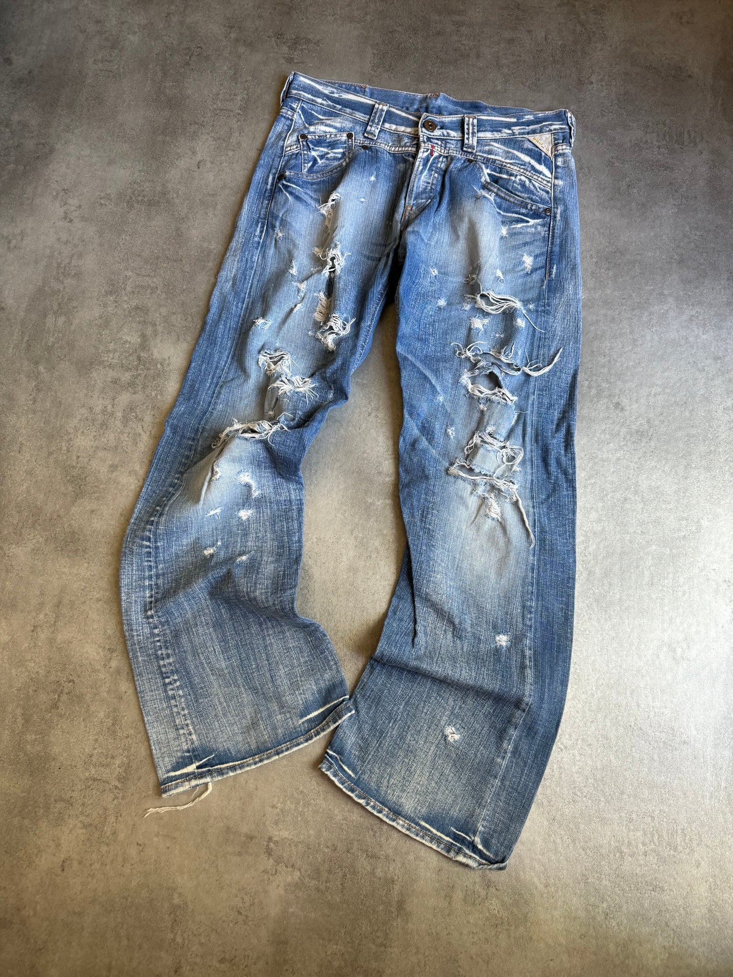 2000s Replay Distressed Straight Relaxed Jeans  (L) - 5