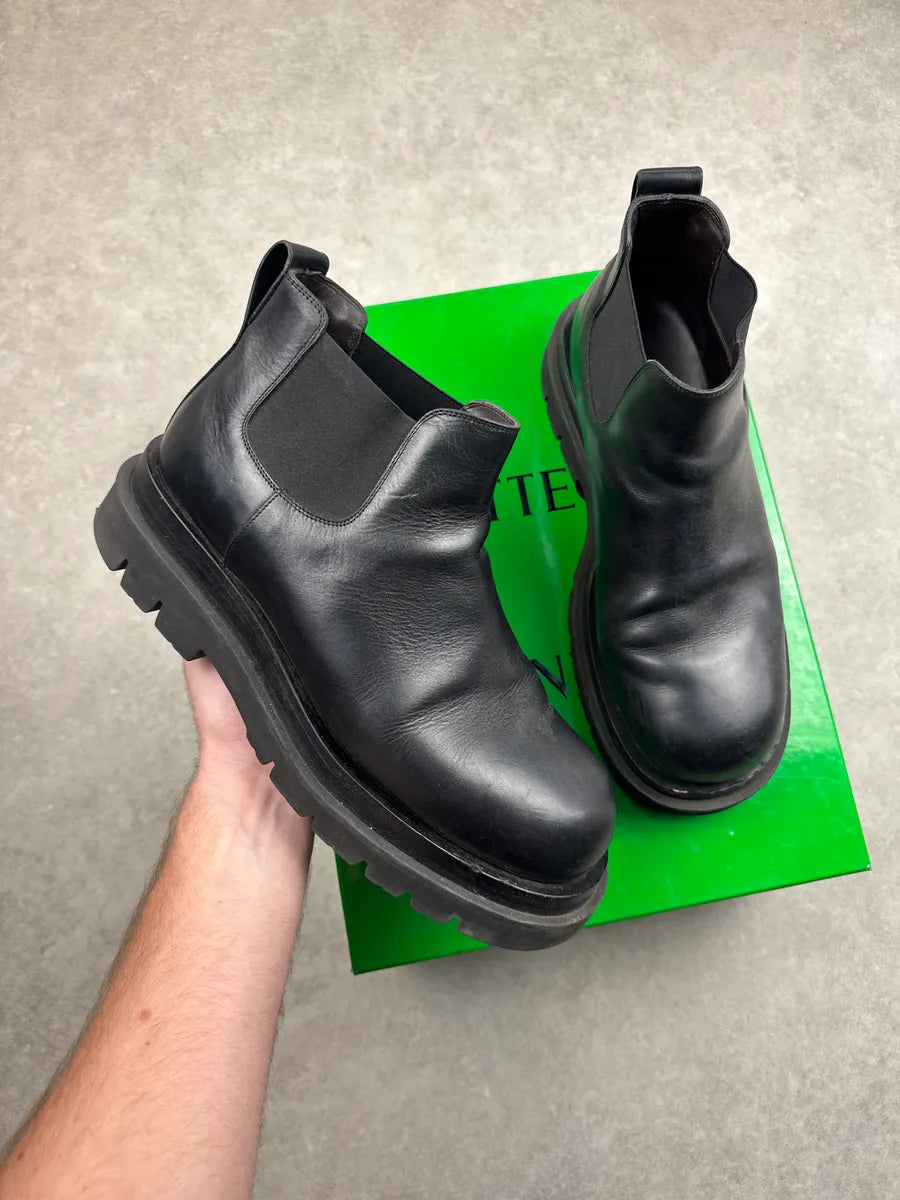 Bottega Veneta Black Leather Combat Chelsea Boots XxTWEAEf 0