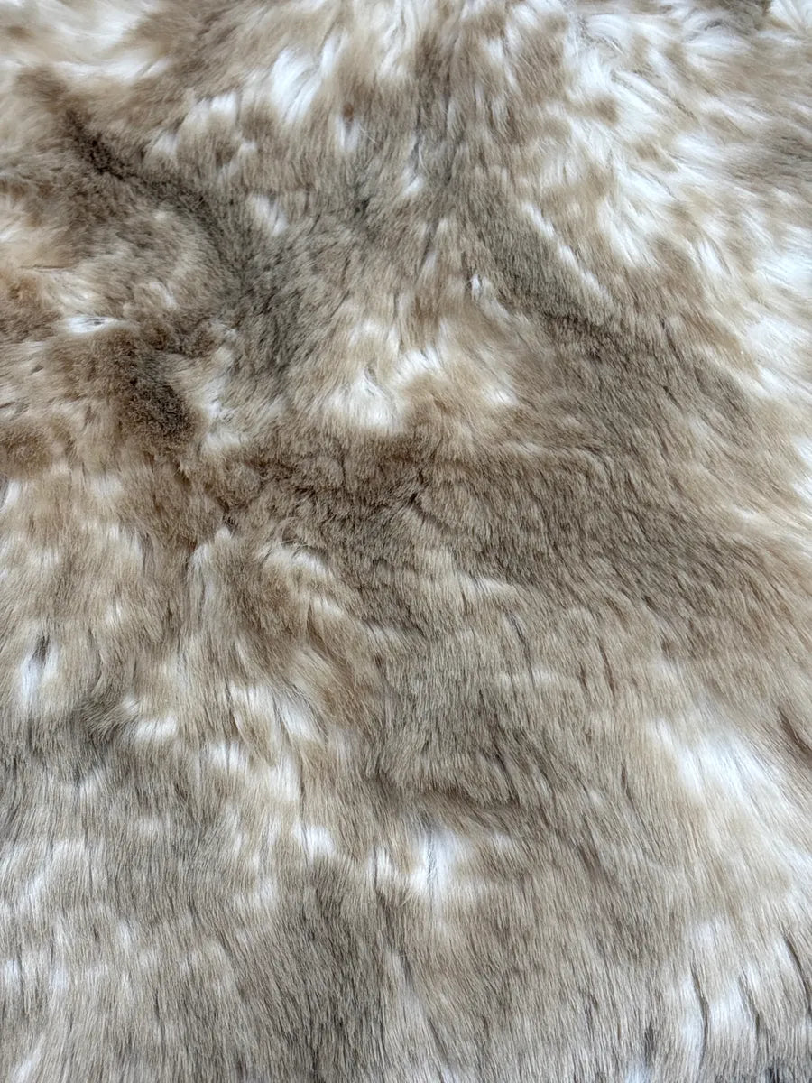 2000s Prada Beige Faux Fur Logo Handle Bag YcekEzCL 7