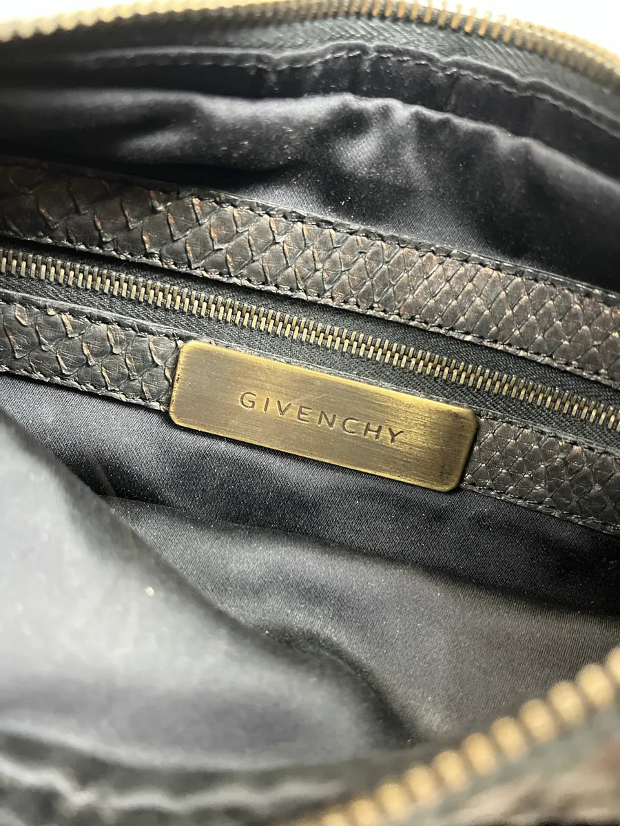 2000s Givenchy Python Embossed Black Leather Bag YdYQMDFY 8