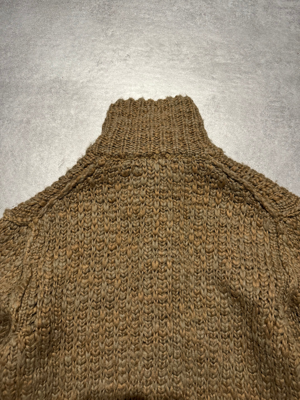 AW2008 Dolce & Gabbana Wool & Alpaga Buttoned Sweater (M/L) - 5