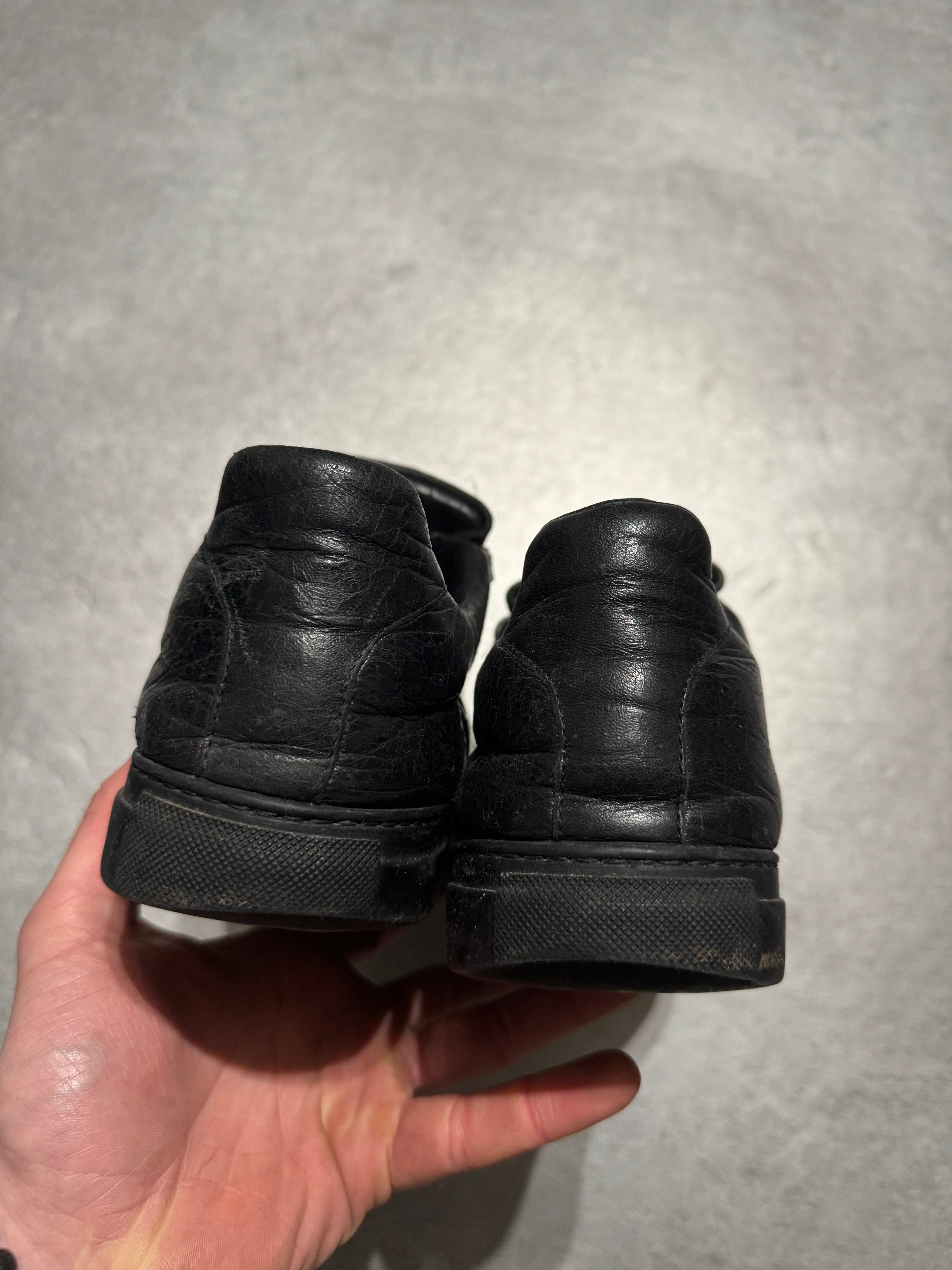 Balenciaga Arena Black Cracked Low Leather Sneakers (41) - 4