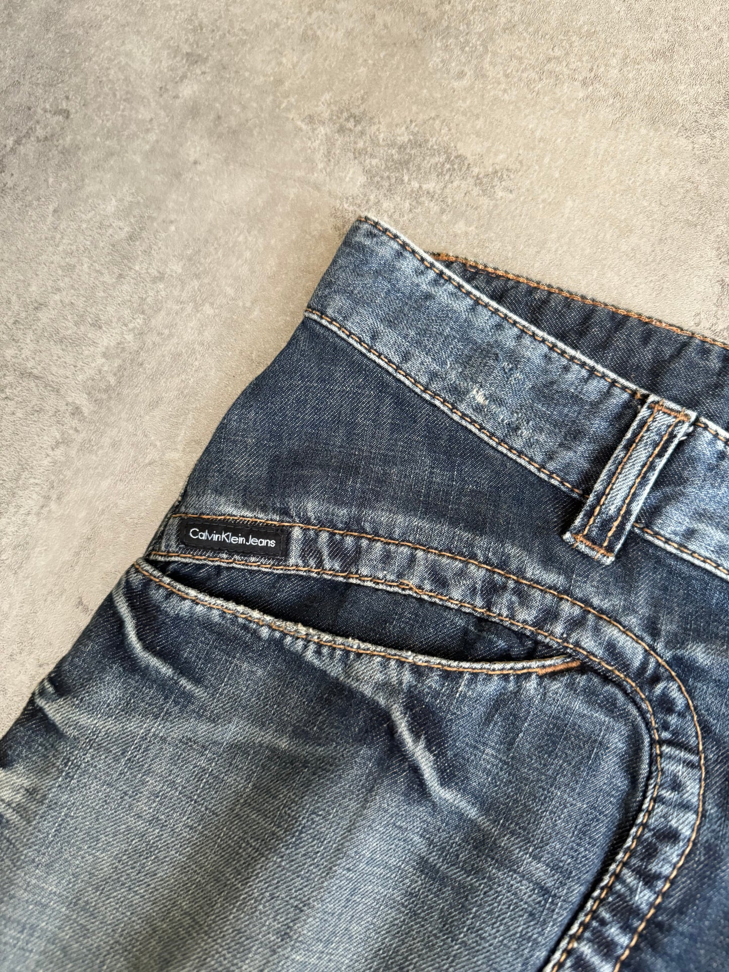 2008 Calvin Klein Blue Faded Straight Relaxed Jeans (L) - 7