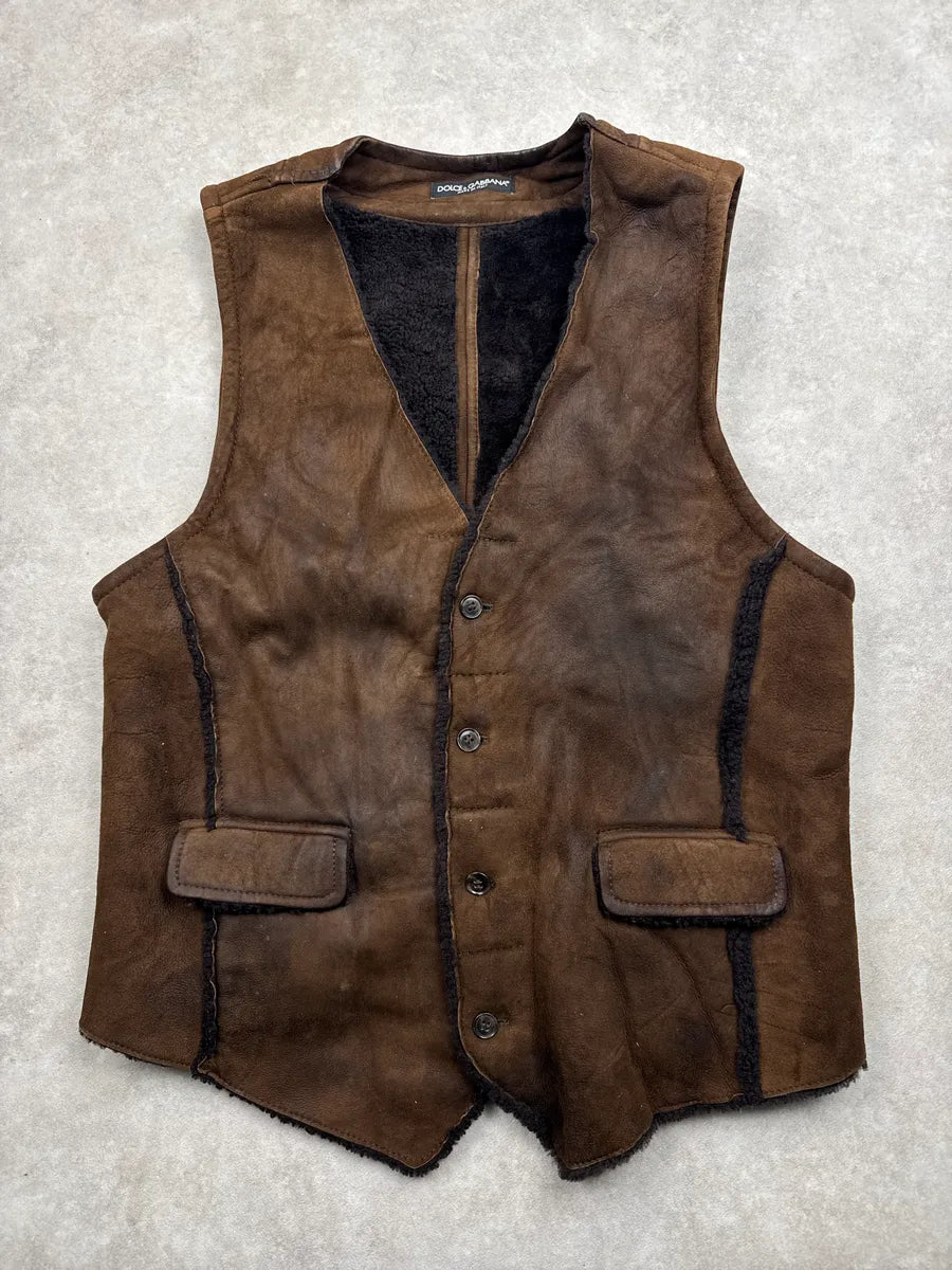 2000s Dolce & Gabbana Dark Brown Shearling Lambskin Button Front Vest ZCDKlmWA 0
