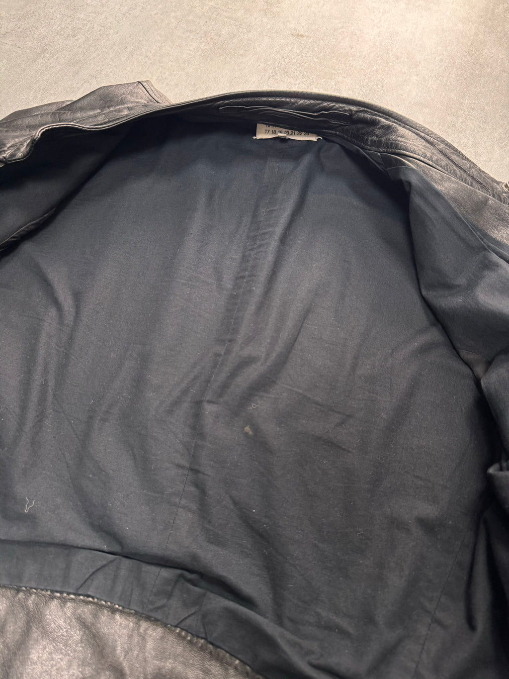 SS2014 Maison Margiela 5-Zip Premium Black Leather Jacket (M) - 4