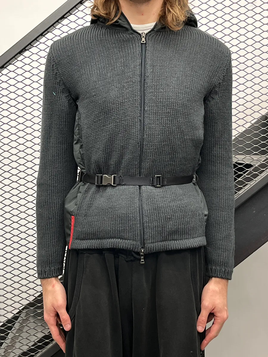 SS1999 Prada Grey Wool & Nylon Hooded Belted Jacket ZVTiGkHR 1