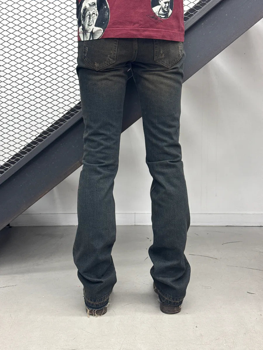AW2006 Prada Dark Indigo Denim Distressed Straight Leg Jeans ZbhKmREq 3
