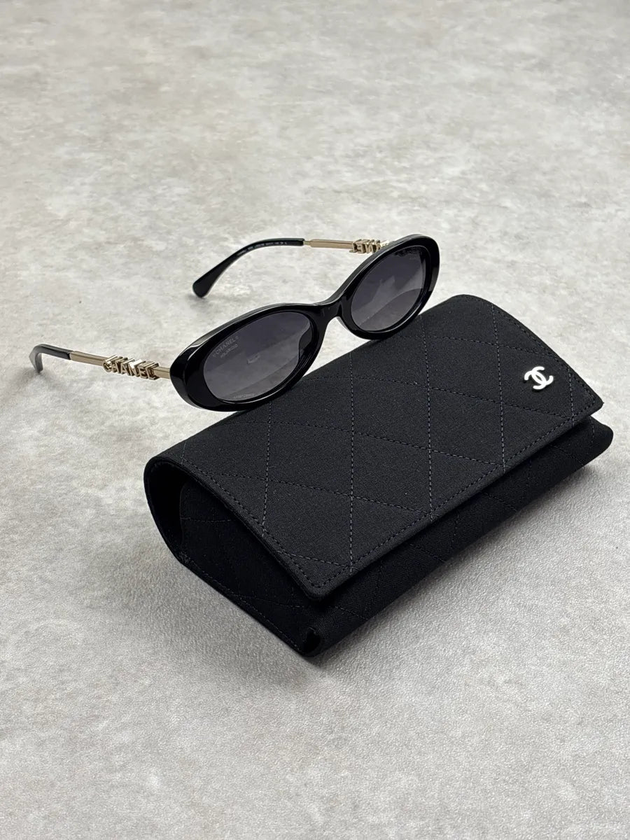 Chanel Black Acetate Logo Sunglasses ZkROtpzl 4