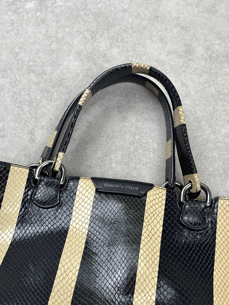 Emporio Armani Black Snakeskin-Effect Stripe Leather Totebag ZqrJDJOF 7