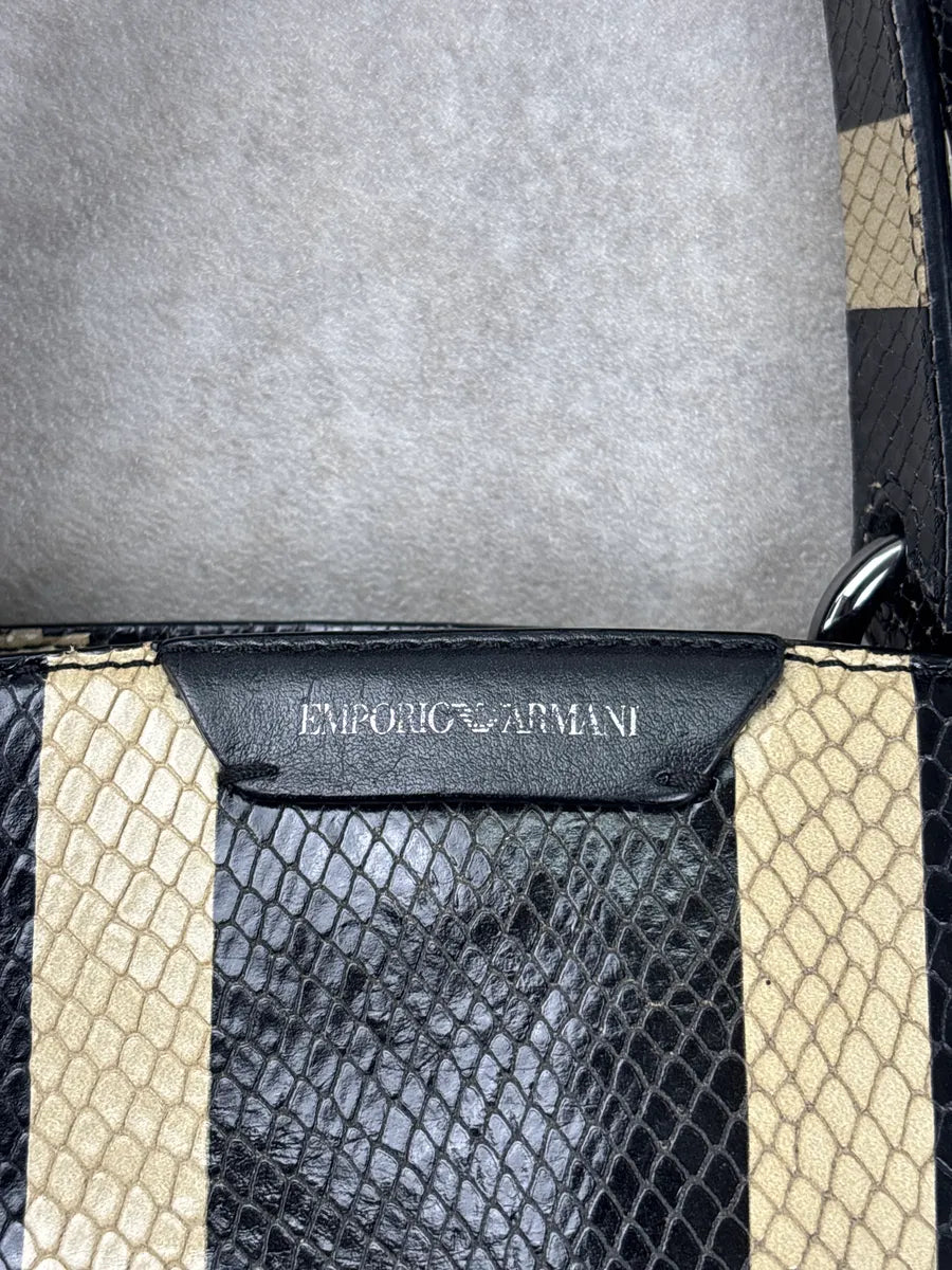 Emporio Armani Black Snakeskin-Effect Stripe Leather Totebag ZqrJDJOF 18