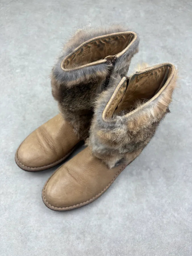 A.P.C. Beige Leather Rabbit Fur Boots eroksPX 2