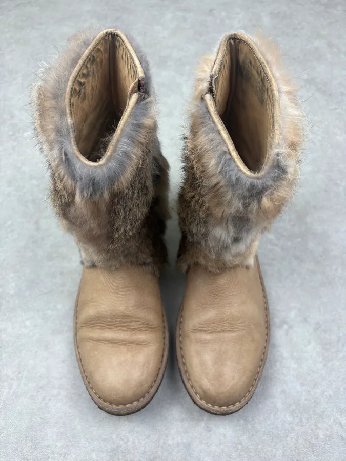 A.P.C. Beige Leather Rabbit Fur Boots eroksPX 1