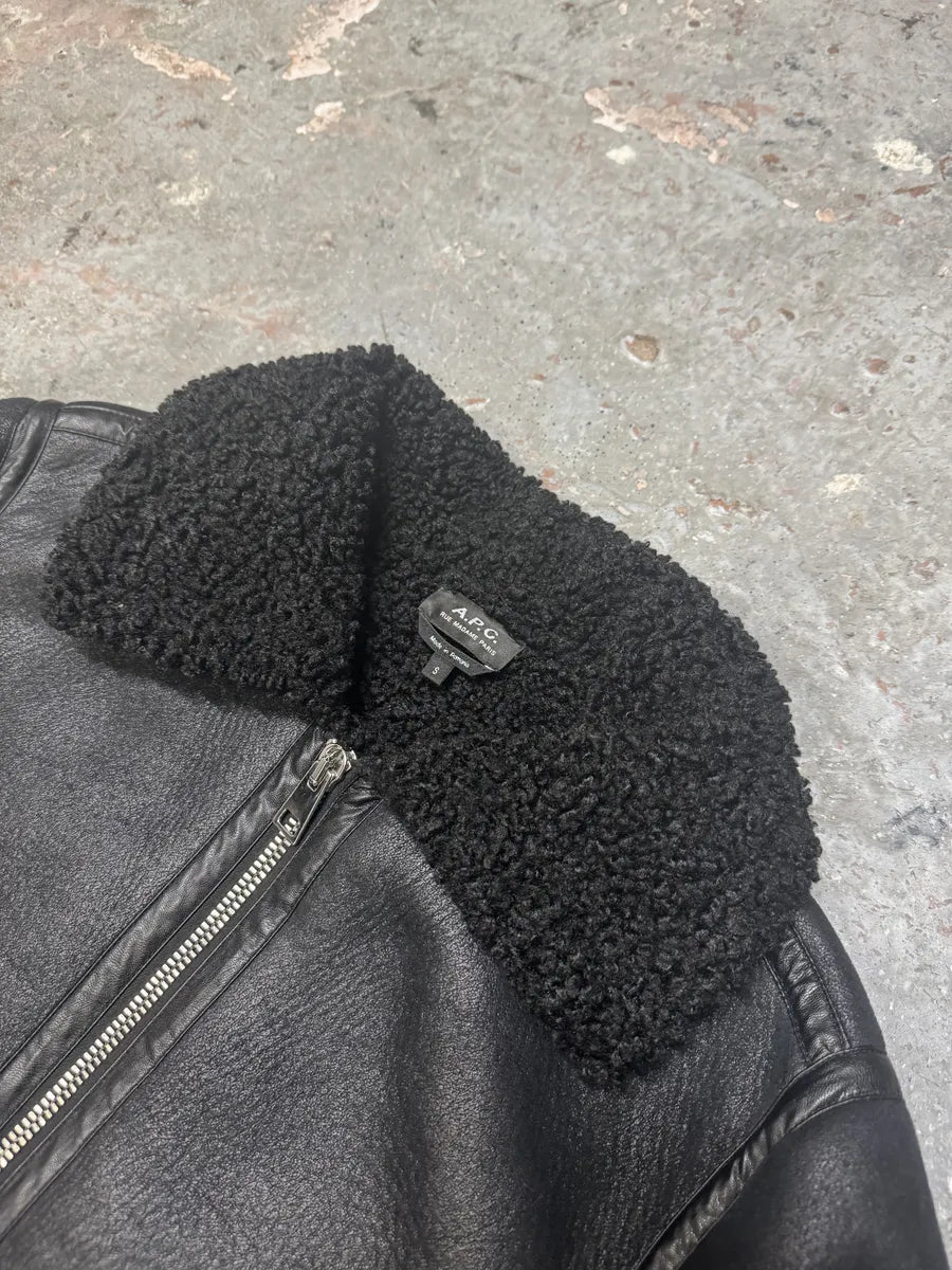 A.P.C. Black Premium Minimalist Shearling Leather Jacket HwzUjRe 7