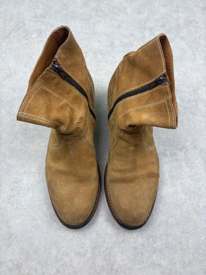 A.P.C. Camel Beige Suede Leather Zip Boots DDrSODo 1
