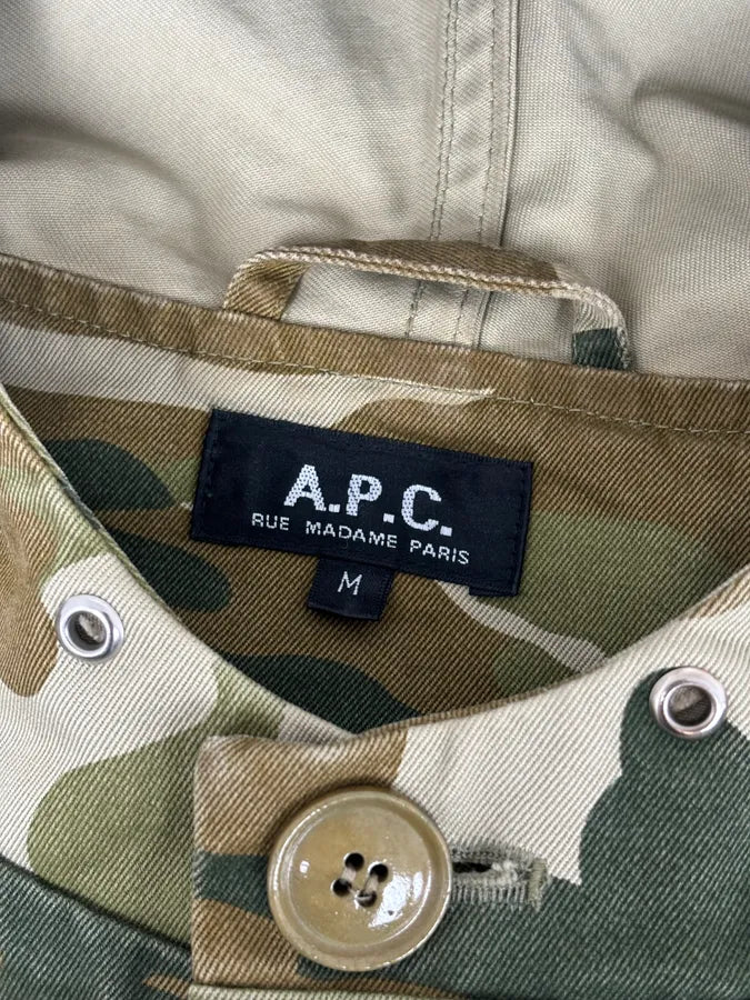 A.P.C. Khaki Camo Hooded Jacket Multi-Pocket Jacket ImTTsKN 9