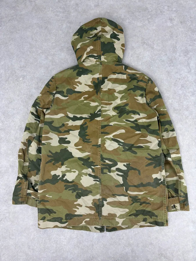 A.P.C. Khaki Camo Hooded Jacket Multi-Pocket Jacket ImTTsKN 4