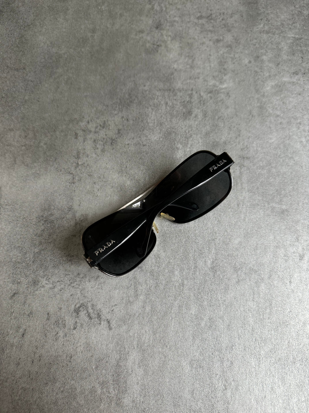 2000s Prada Archive Italian Metallic Sunglasses (OS) – Dolce 2000s Prada Archive Italian Metallic Sunglasses (OS) – Dolce