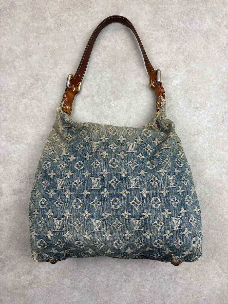SS2005 Louis Vuitton Blue Denim Monogram Multi-Pocket Shoulder Bag by Marc Jacobs aGYvFBzO 4