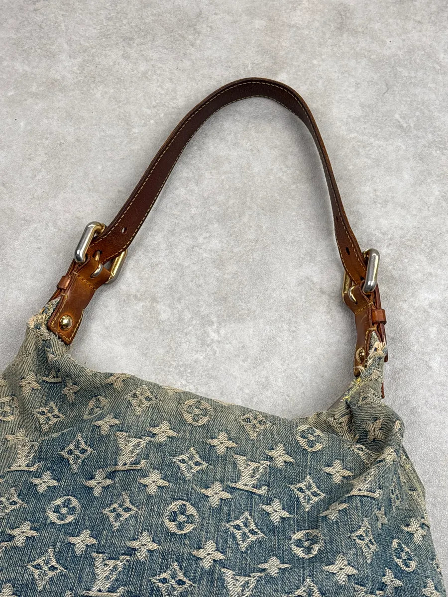 SS2005 Louis Vuitton Blue Denim Monogram Multi-Pocket Shoulder Bag by Marc Jacobs aGYvFBzO 10