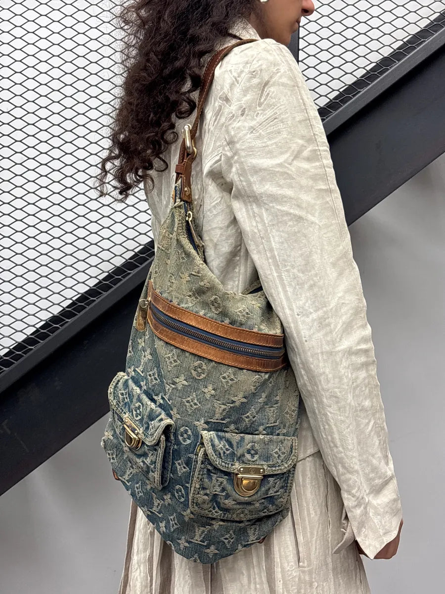 SS2005 Louis Vuitton Blue Denim Monogram Multi-Pocket Shoulder Bag by Marc Jacobs aGYvFBzO 2