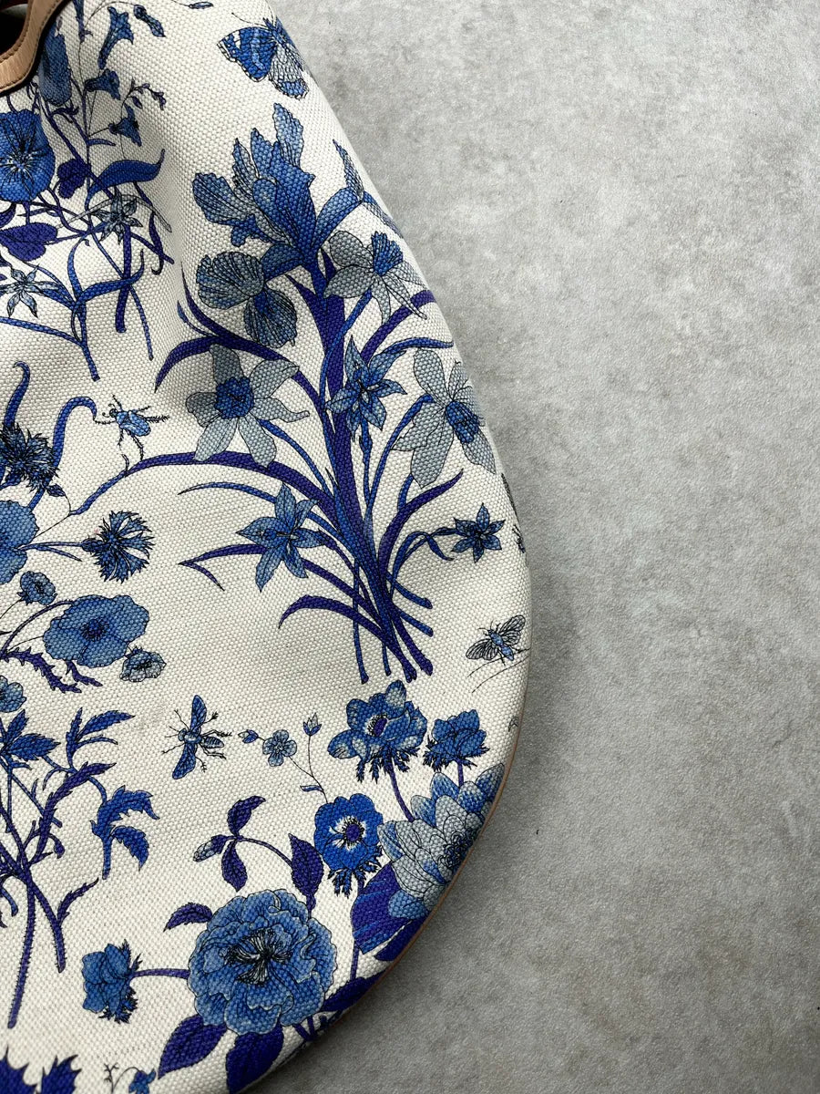 SS2006 Gucci Floral Blue & White Canvas Bag by Frida Giannini aYRGYvWZ 5