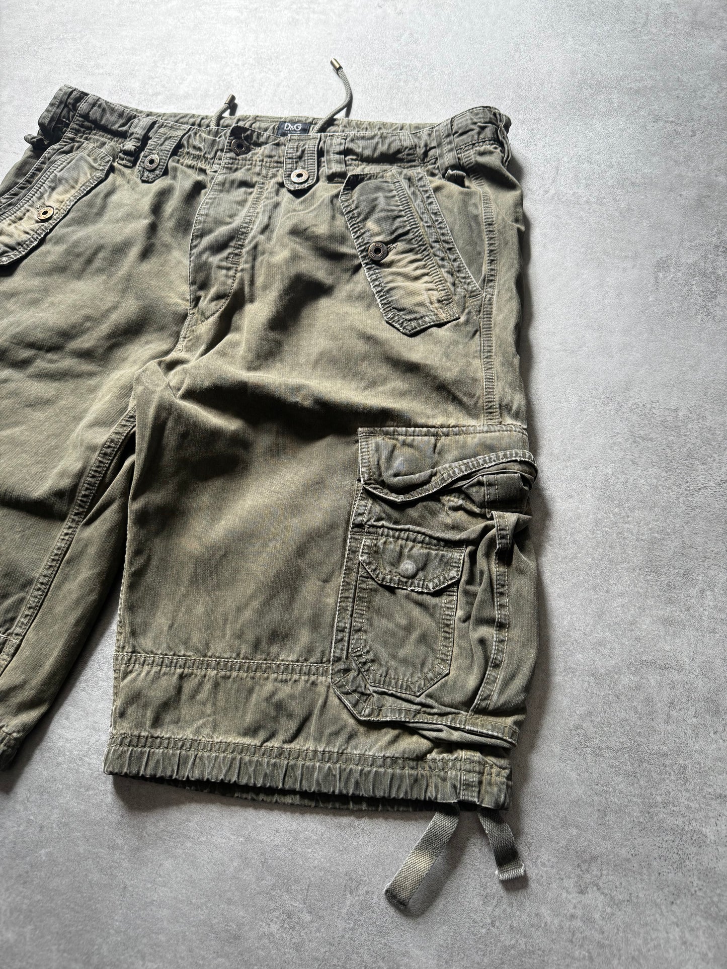 FW2006 Dolce & Gabbana Multi Pockets Cargo Olive Shorts (L) - 7