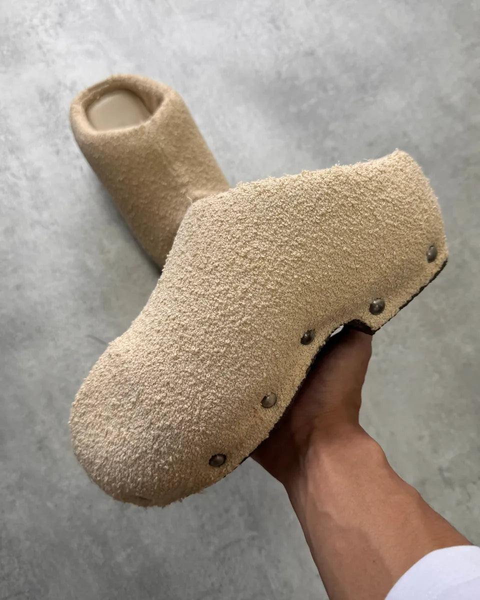 Acne Studios Beige Shearling Clogs VqMvtqX 0