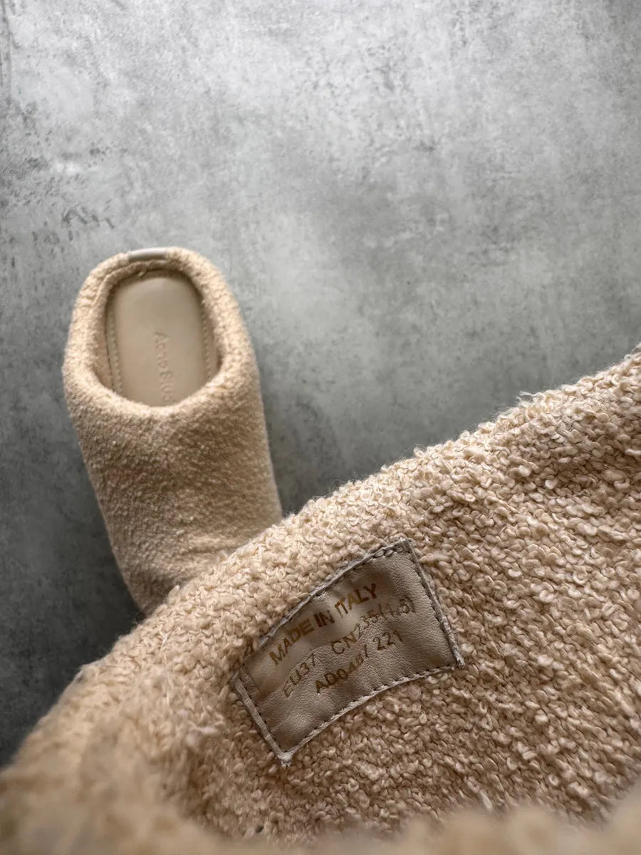 Acne Studios Beige Shearling Clogs VqMvtqX 7