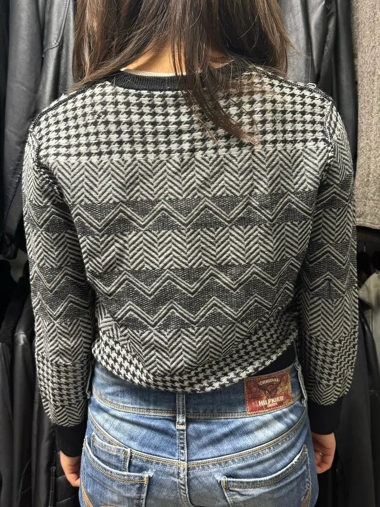 Acne Studios Light Minimalistic Patterned White Cardigan (S) FJXives 2