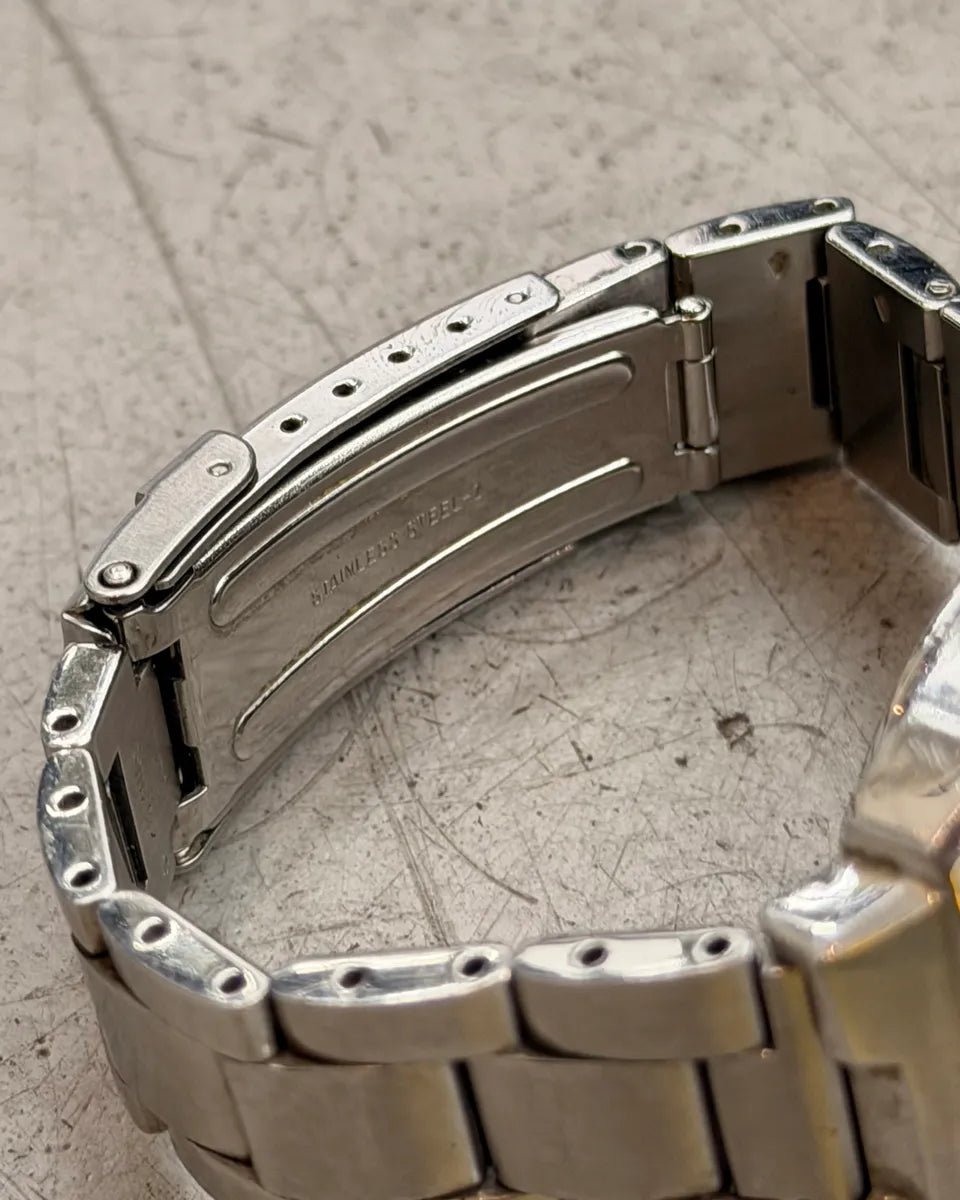 Agnès B Red Steel Chronograph Watch razqnRN 2
