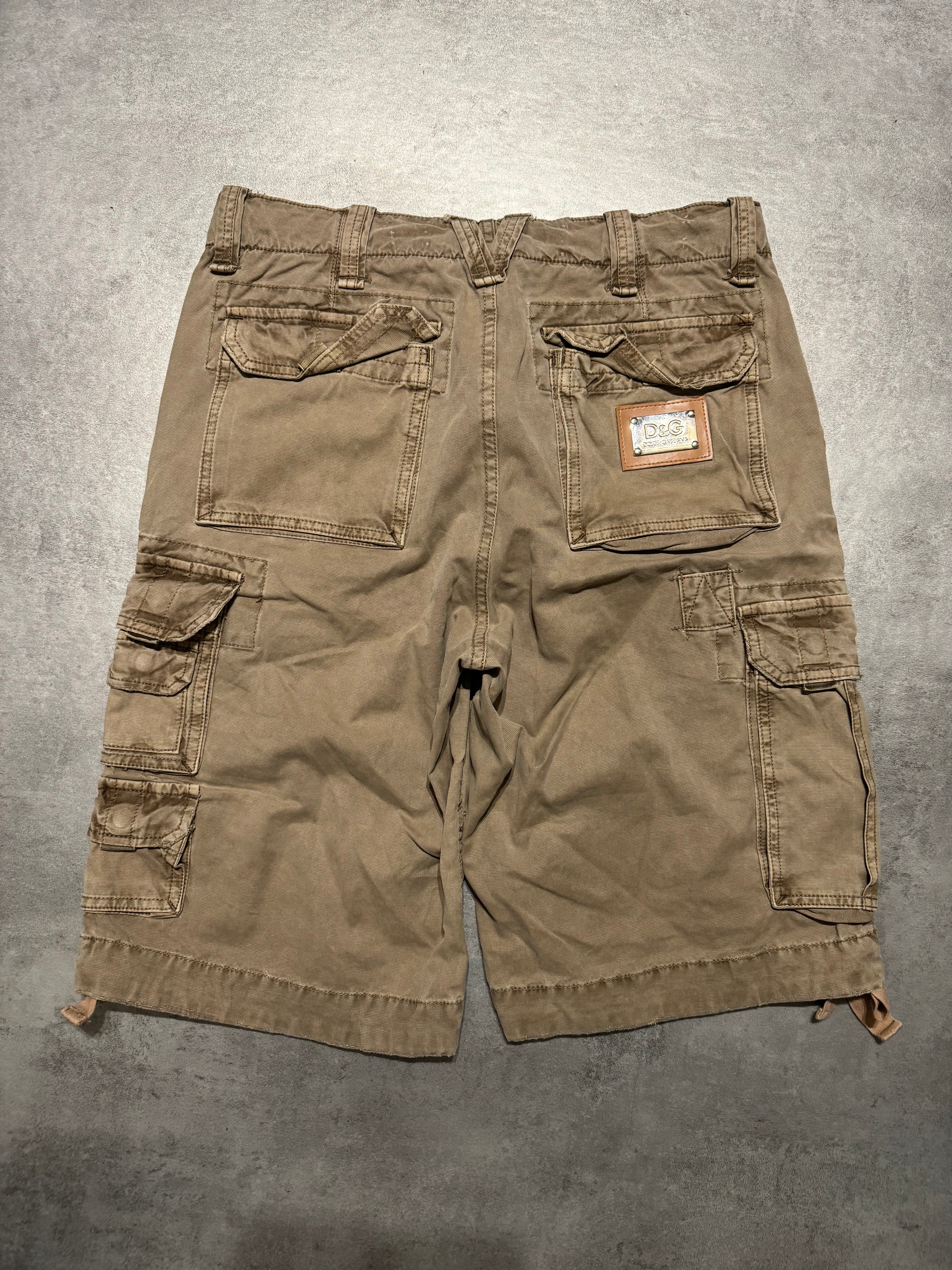 FW2006 Dolce & Gabbana Multi Pockets Cargo Beige Shorts (M) - 2