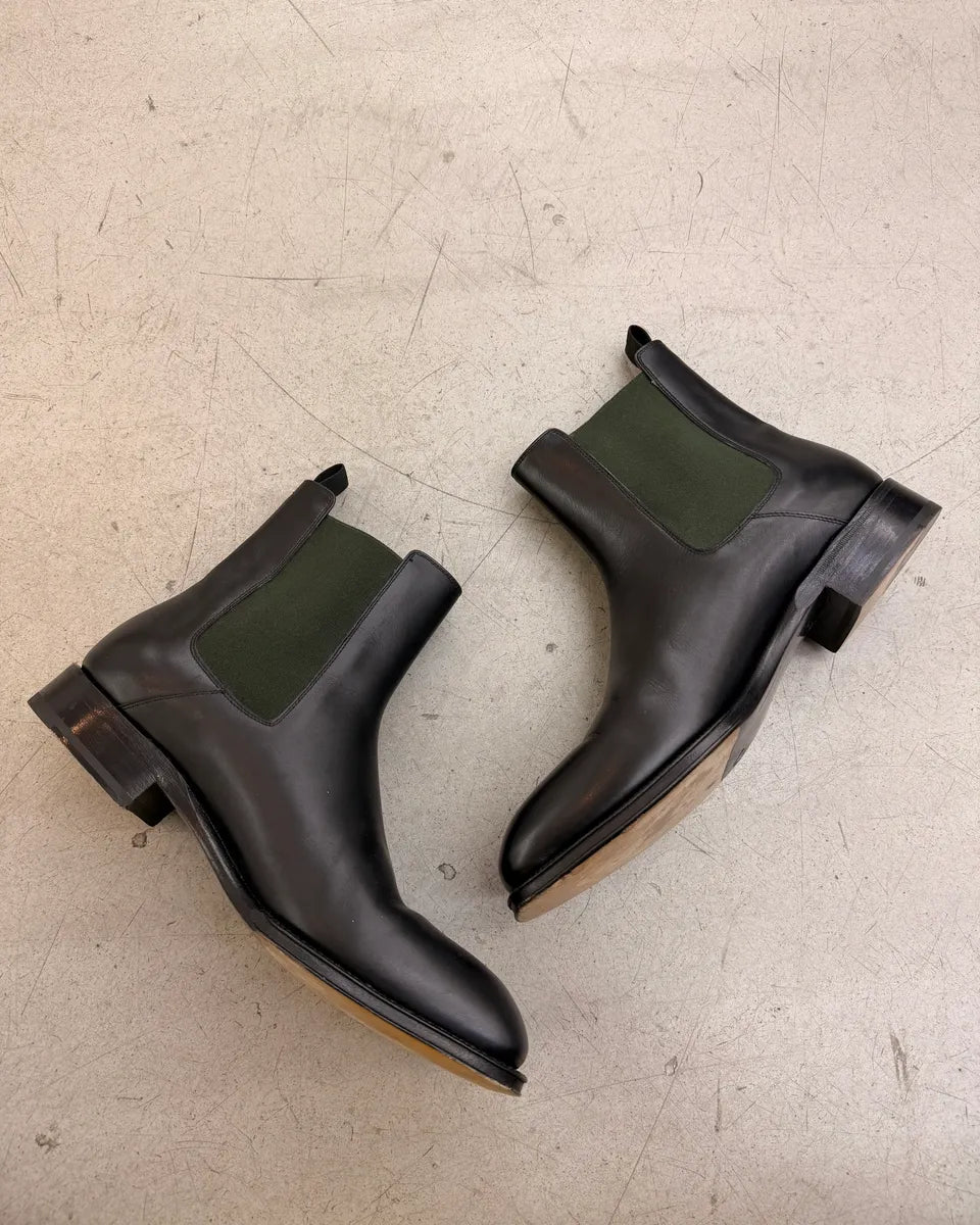 Alexander McQueen Black Leather Chelsea Boots EdSIdPB 3