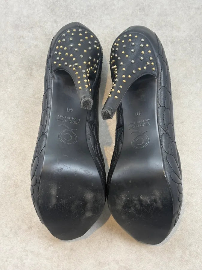 2000s Alexander McQueen Black Leather Skull Studded Heels SDLGnej 7