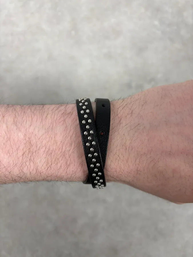 Alexander McQueen Black Studded Skull Charm Leather Bracelet waWRIbC 2