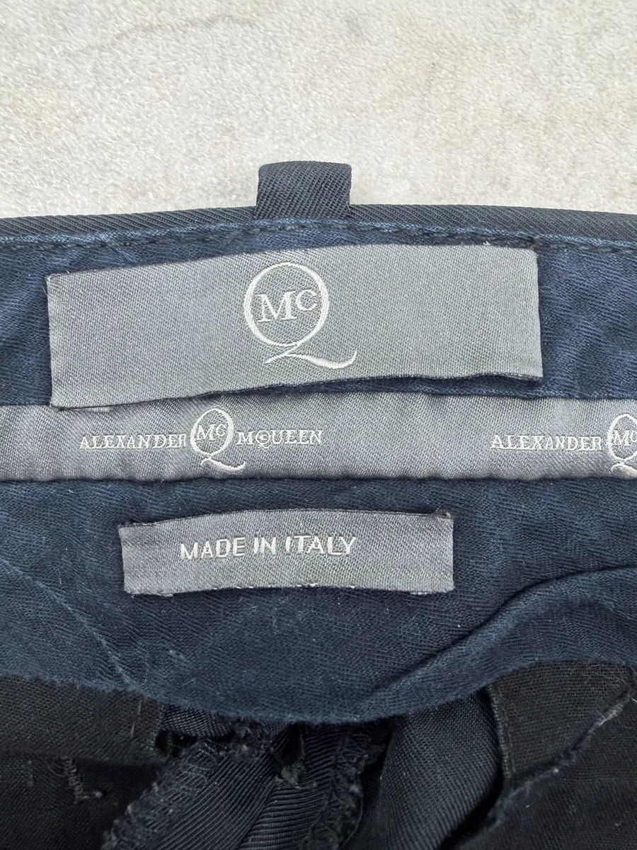 2010s Alexander McQueen Black Wool Shorts ZwxLwrB 5