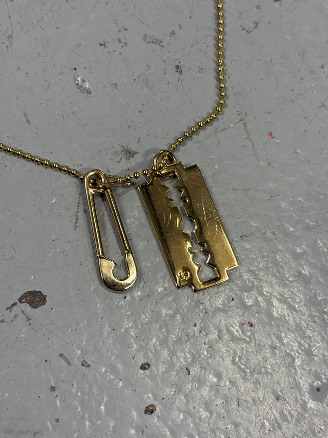 Alexander McQueen Razor Blade Pin Golden Necklace ySsbdur 4