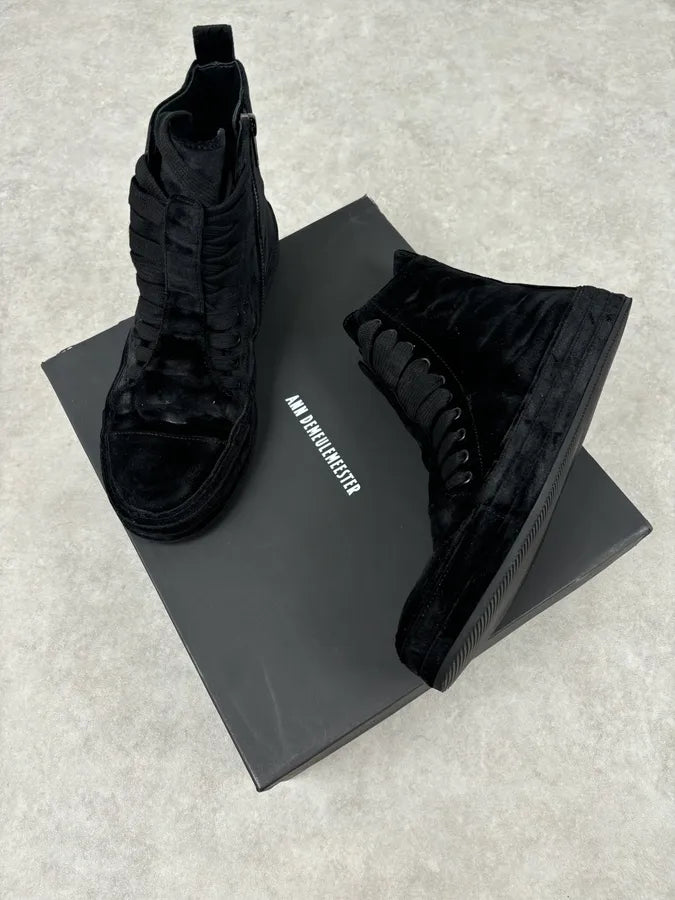 Ann Demeulemeester Black Velvet High-Top Sneakers LUsMDKO 1