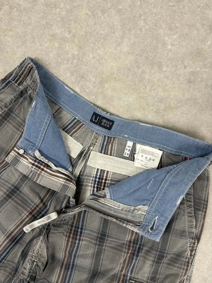 Armani Grey Cargo Checkered Plaid Shorts cVZGCYH 7