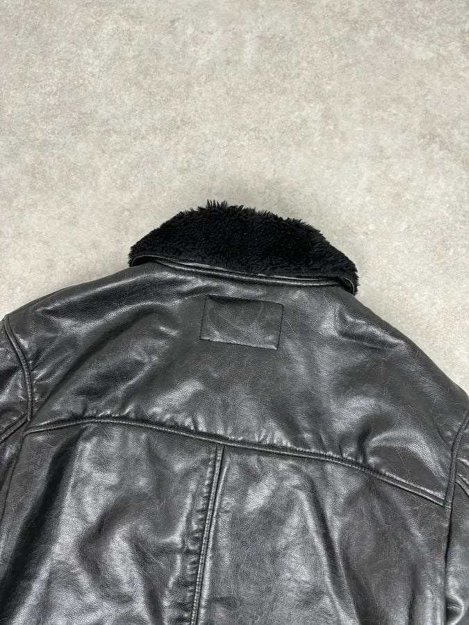 2000s Armani Black Faux Leather Fur Collar Jacket lFukdem 5