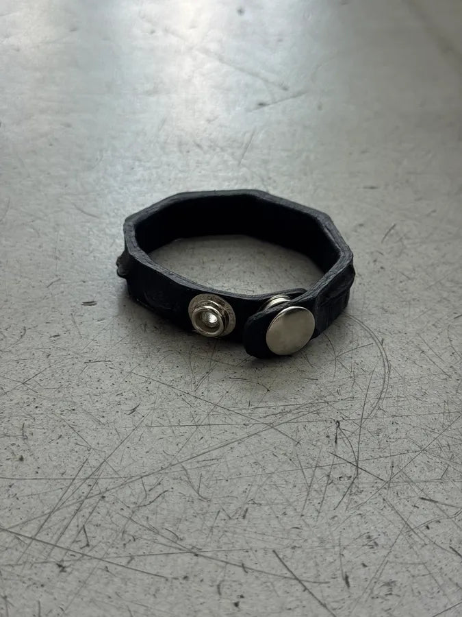 Artisanal Black Crocodile Leather Bracelet dIMGSlG 4