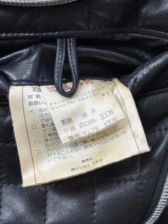 AW1991 Issey Miyake Backzip Quilted Black Leather Jacket zXVTAdU 12