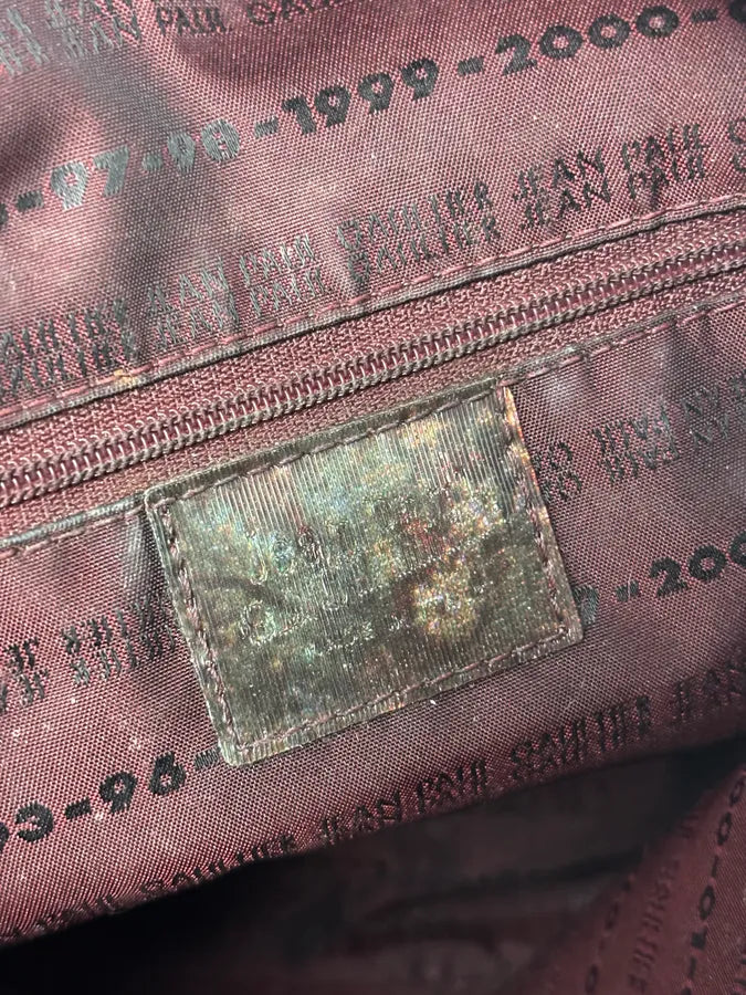 AW1995 Jean Paul Gaultier Green Eroded World Satin Leather Bag QEwunHo 15