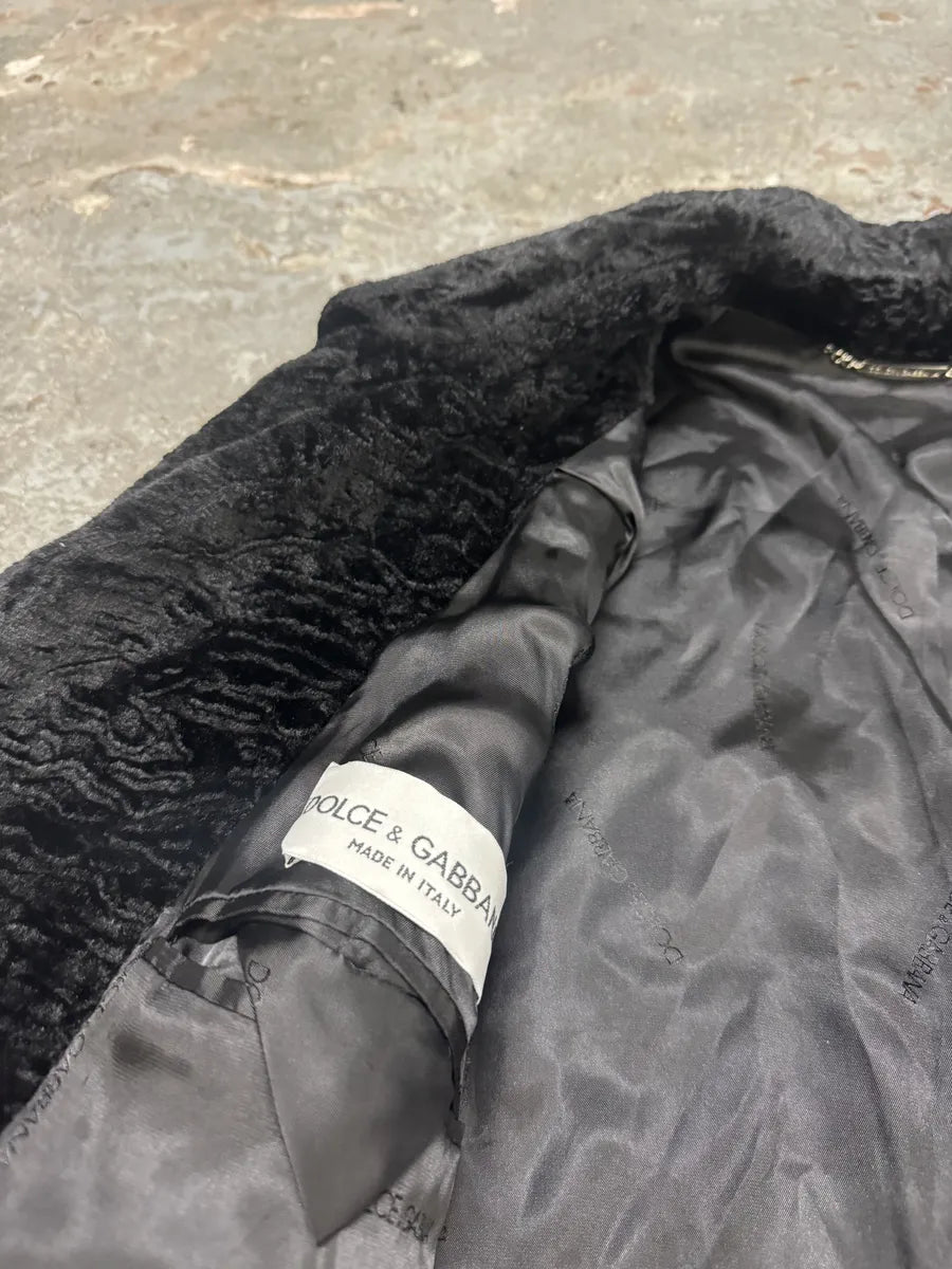 AW1998 Dolce & Gabbana Fur Effect Relief Black Long Jacket yVTgRWN 10