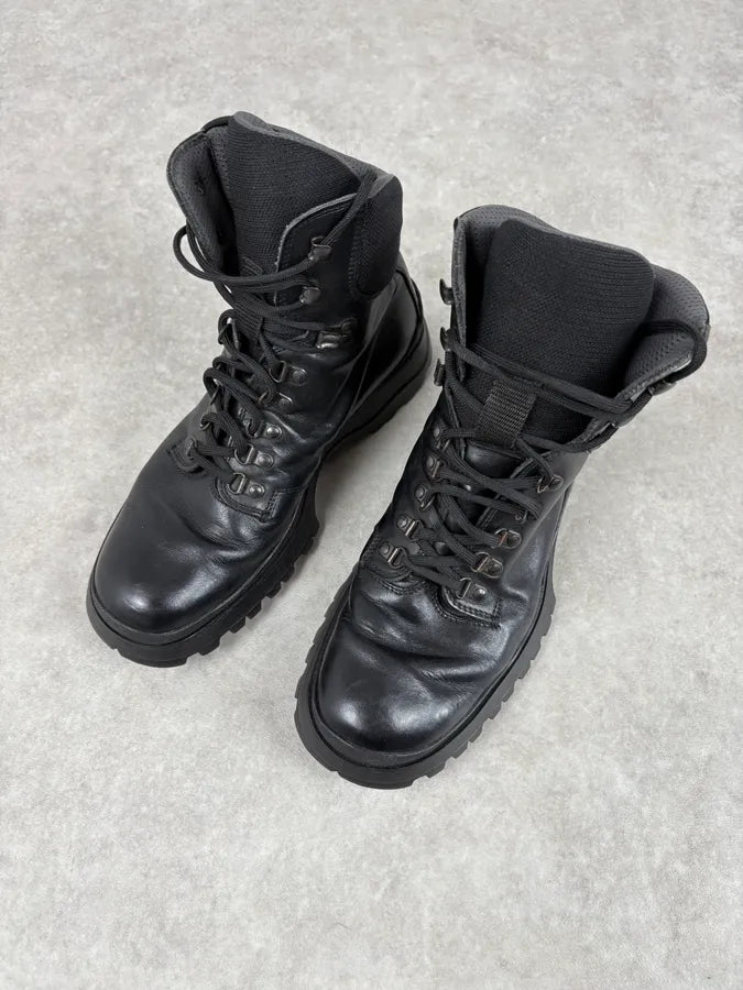 AW1999 Prada Black Premium Vibram Leather Boots PcyFmMP 2