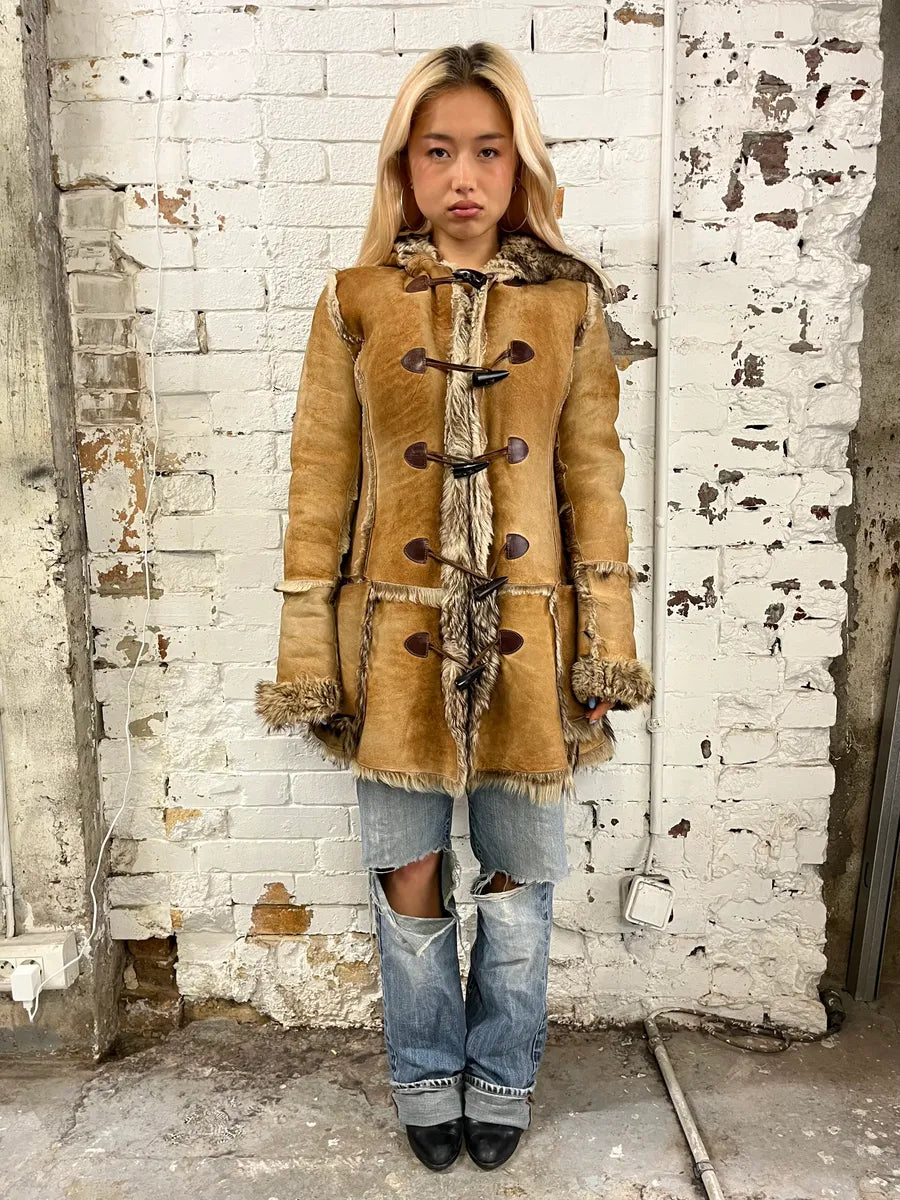 AW2001 Dolce & Gabbana Fur Camel Shearling Coat ybxBZoK 1